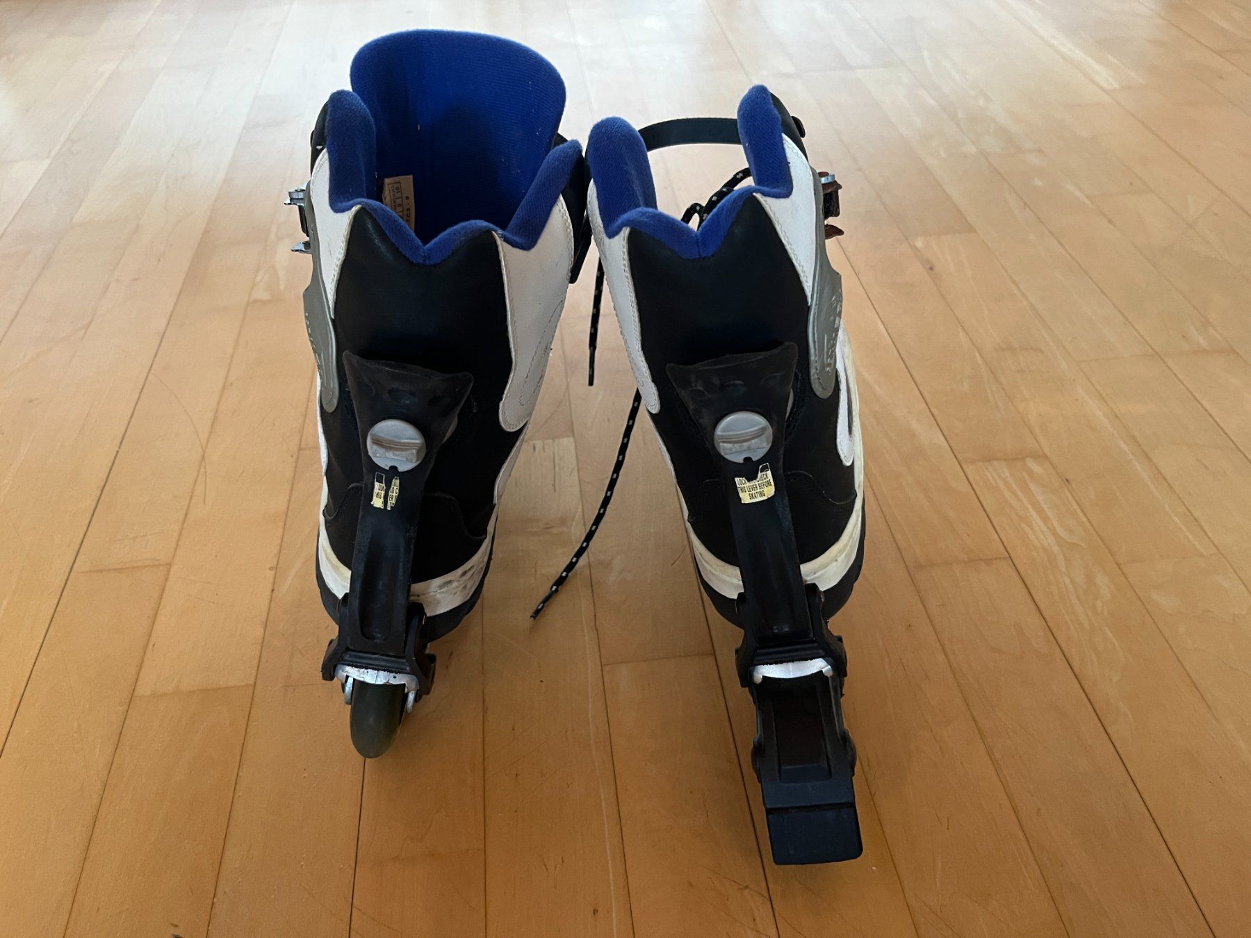 Pattini in linea & Pattini a rotelle: Rollerblades mit abnehmbaren Rollen Grösse 42 – Usato da Ostermundigen venduto da Schmiedi70 3