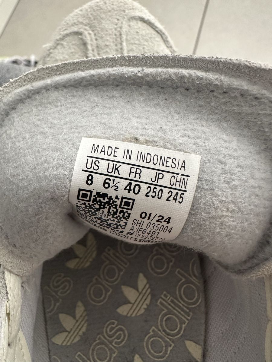 Adidas Scarpe da uomo: Adidas Turnschuhe grau Grösse 40 – Nuovo (secondo la descrizione) da Oftringen venduto da costafabio7 5