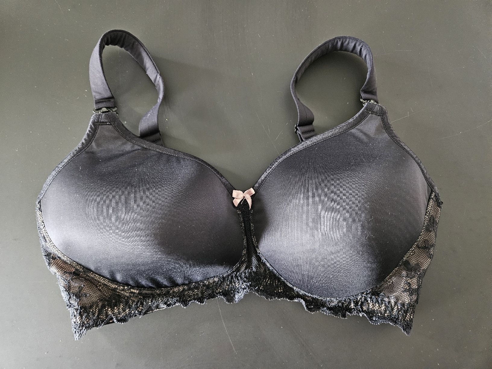 Altra biancheria intima: Schwarzer still BH, Miss Lovely, Cup E, Grösse 80 – Usato da Fulenbach venduto da lua_755r