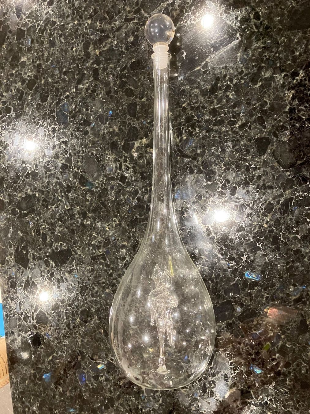 Sonstiges Geschirr & Gläser: Dekorative Oel oder Essigflasche mit Glasfiguren, Vintage 49 – Gebraucht aus Dintikon von 51rh 1