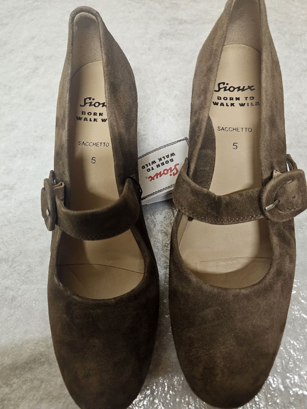 Scarpe da donna: Damen Schuhe – Nuovo (secondo la descrizione) da Luzern venduto da bagija 1