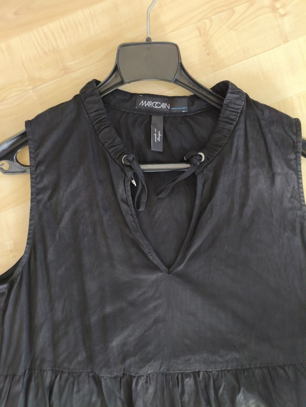 Marc Cain Kleider: Marc Cain Kleid schwarz ärmellos – Gebraucht aus Rieden AG von JNBRCH 1