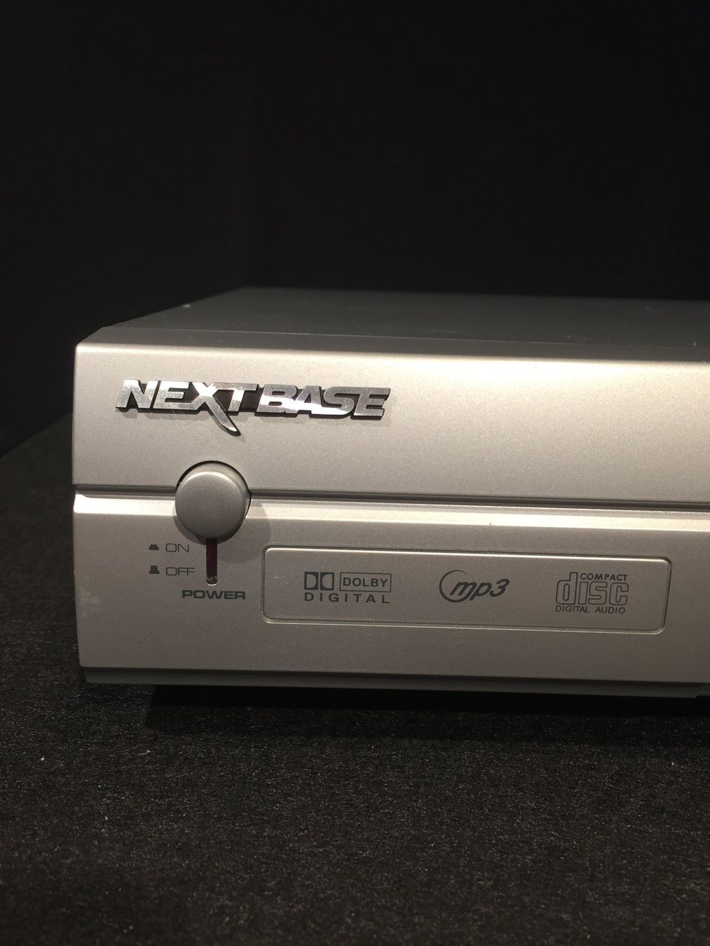 Lettore multimediale & Streamer: Next Base DVD Player  9000 – Usato da Würenlingen venduto da Schneiderhifi 1