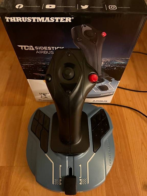 Altre raccolte & rarità: Thrustmaster TCA Sidestick Airbus Edition – Usato da Goldau venduto da Bricksfan 1