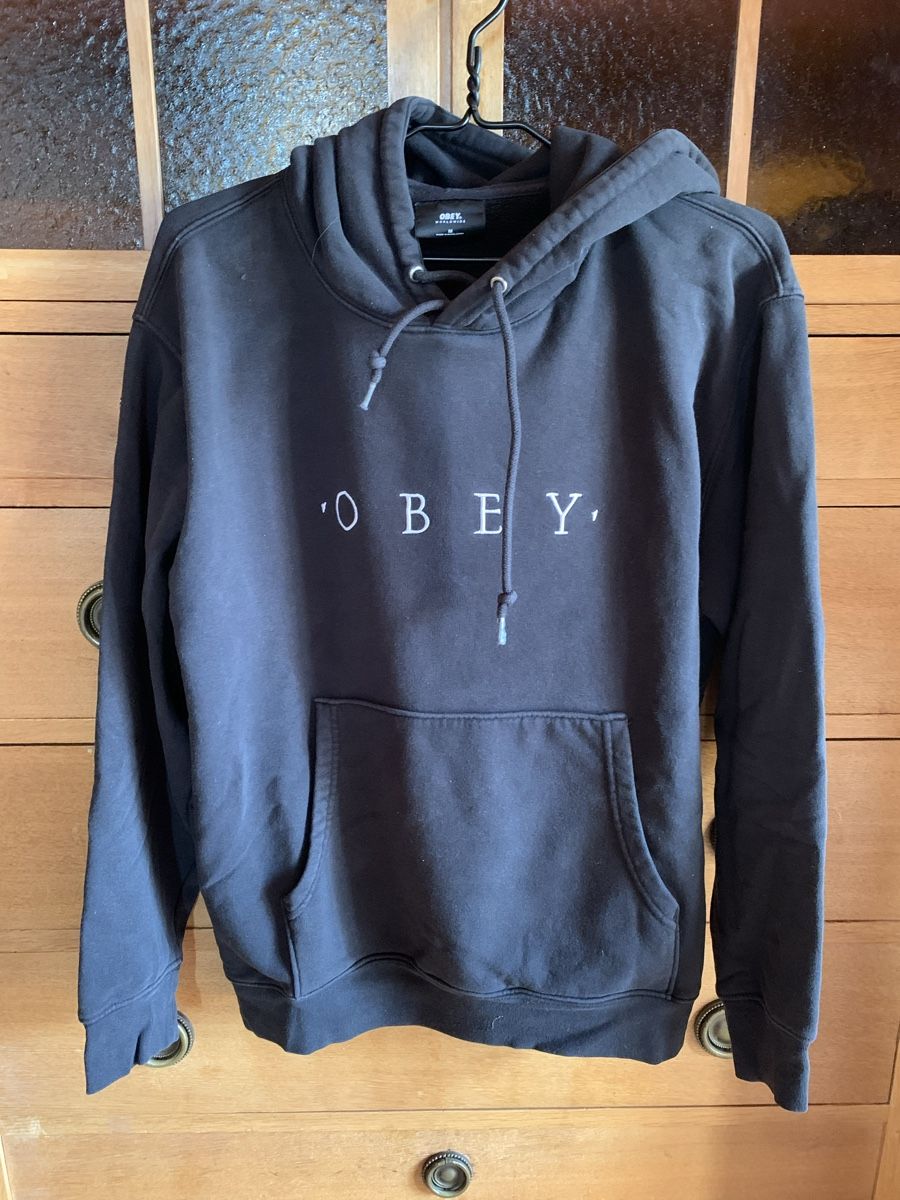 Obey Pullover & Sweatshirts: Pull OBEY – Gebraucht aus La Neuveville von nat_r69j