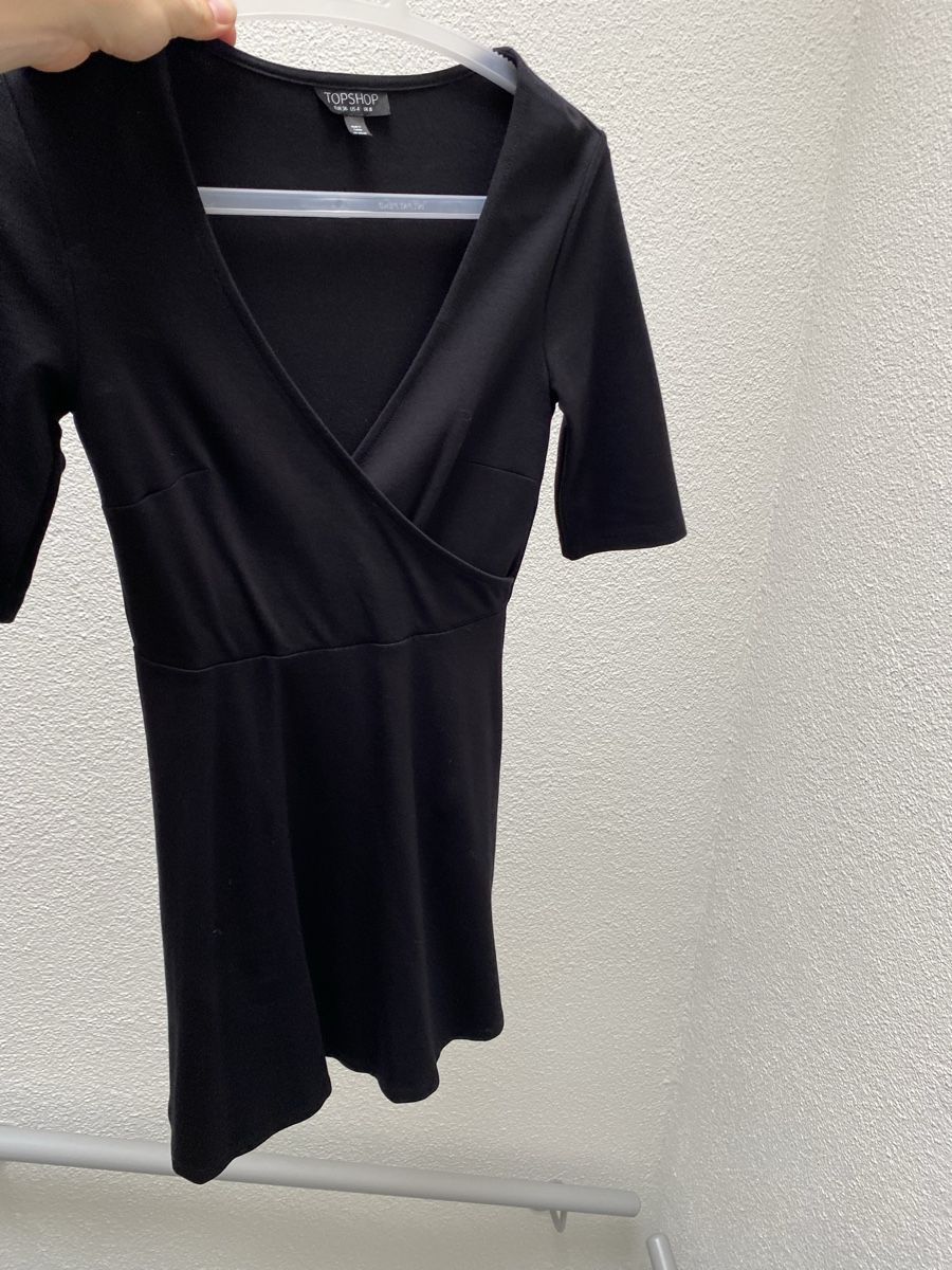 Topshop Vestiti: Kleid schwarz – Usato da Luzern venduto da oli_6x2r