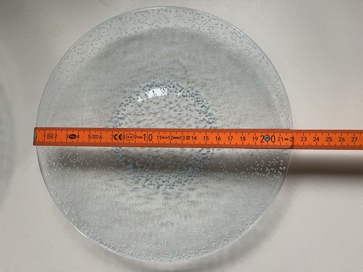 Teller: 2 Kunststoff Servierteller Essteller Campingteller, 27cm – Gebraucht aus Wiesendangen von Pinacle 1