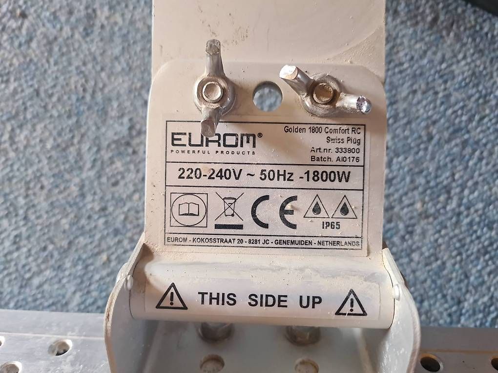 Radiatori: Chauffage Extérieur 1800 watts – Usato da Châtel-St-Denis venduto da max_fri 3