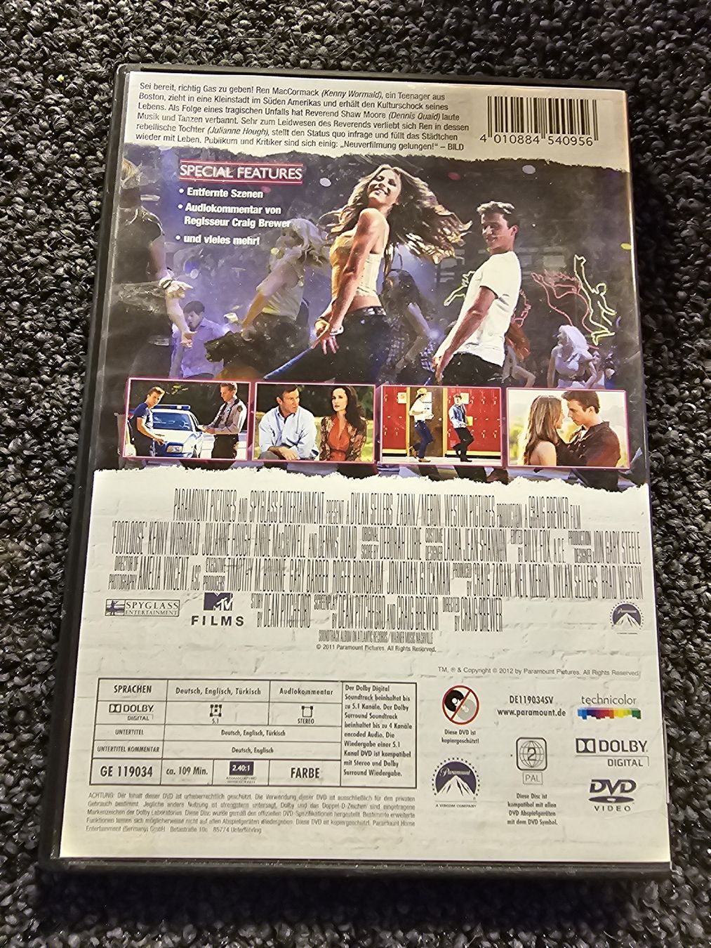 Tutti i DVDs: DVD Footloose (21536) – Usato da Ruswil venduto da jan_bxl5 1