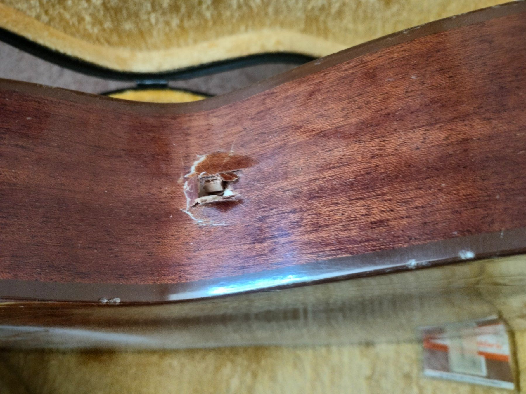 Musikinstrumente: Guitare – Defekt aus Chavannes-près-Renens von martoni6 1