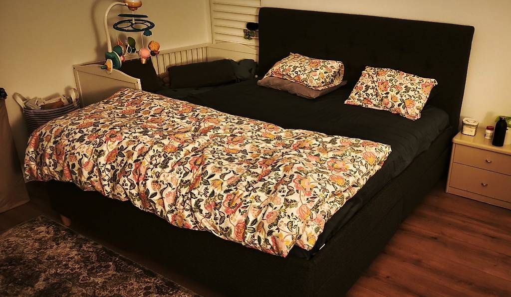 Letti: Bed for sale  – Usato da Bern venduto da kha_msd6 4