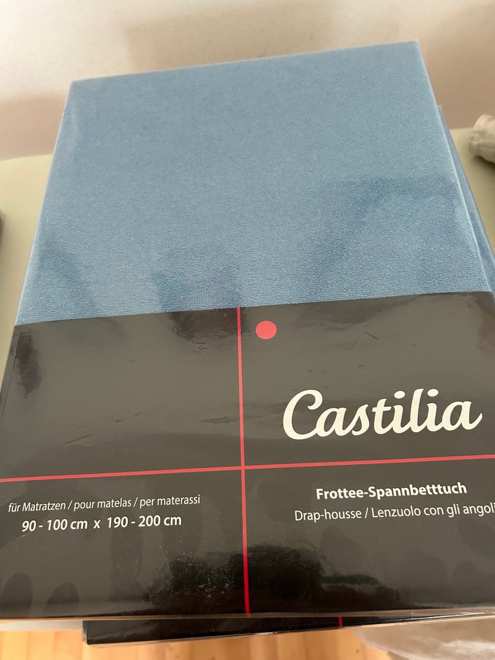 Linge de lit: Frottee-Fixleintuch hellblau – Neuf avec emballage d'origine à Au SG par Nadel04