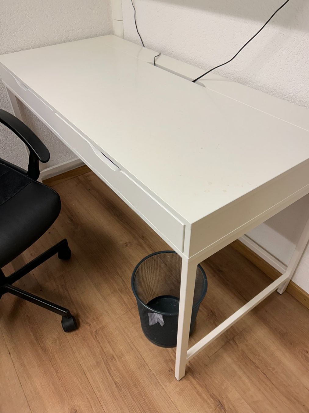 Schreibtische: Kinder-Pult – Gebraucht aus Binningen von Grr0