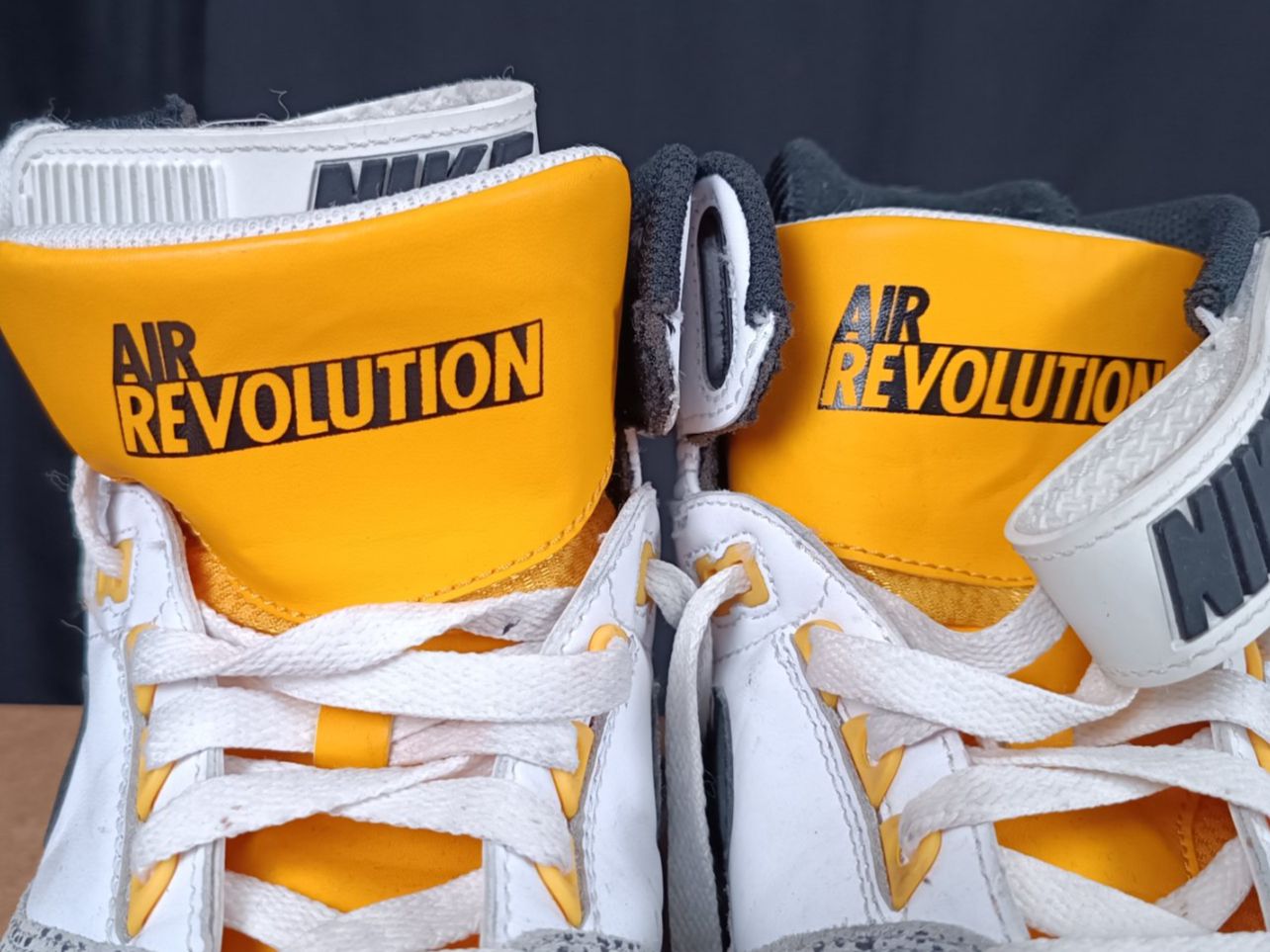 Scarpe da uomo: Nike Air Revolution Safari 2013 – Usato da Amriswil venduto da italy_killa97 1