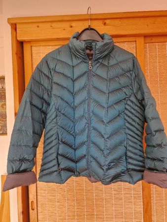 Leichte Daunenjacke Grösse 50 Teal Echt- Daunen Marke Junge