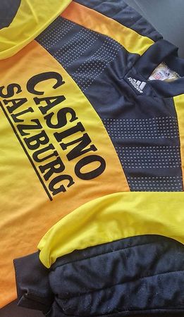 SV Casino Salzburg Fussball Trikot Otto Konrad