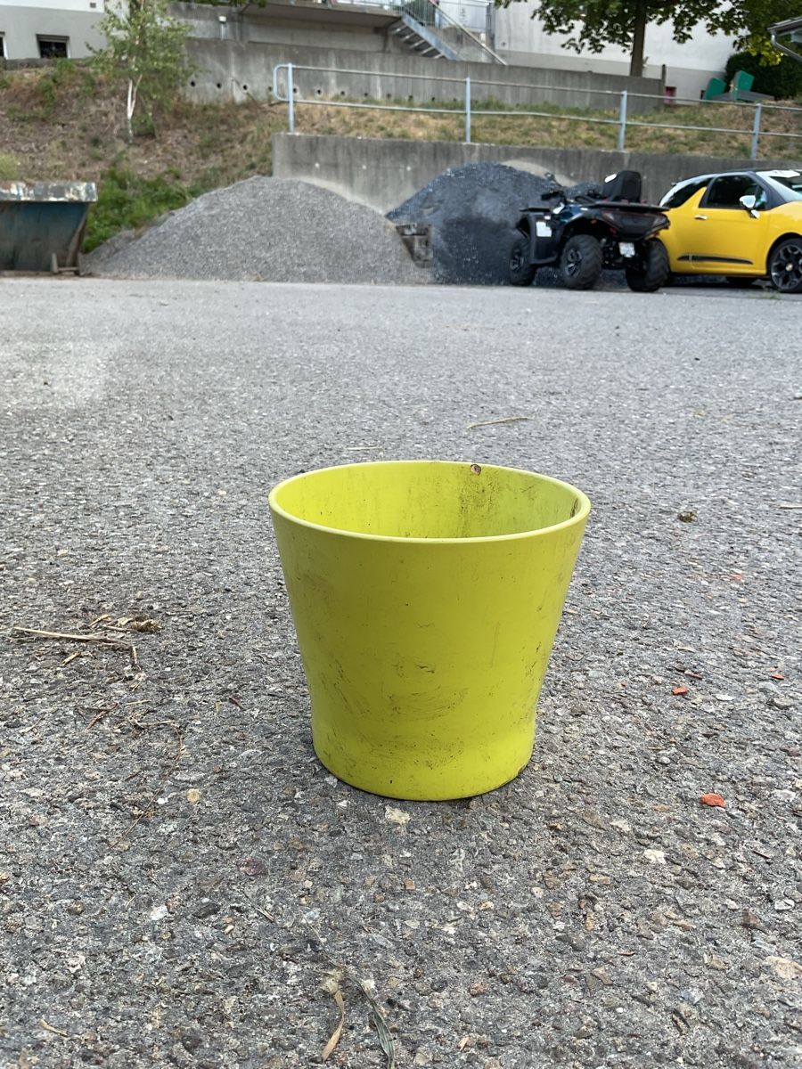Pots de fleurs: Blumentopf Grün – D'occasion à Lömmenschwil par Gartbau