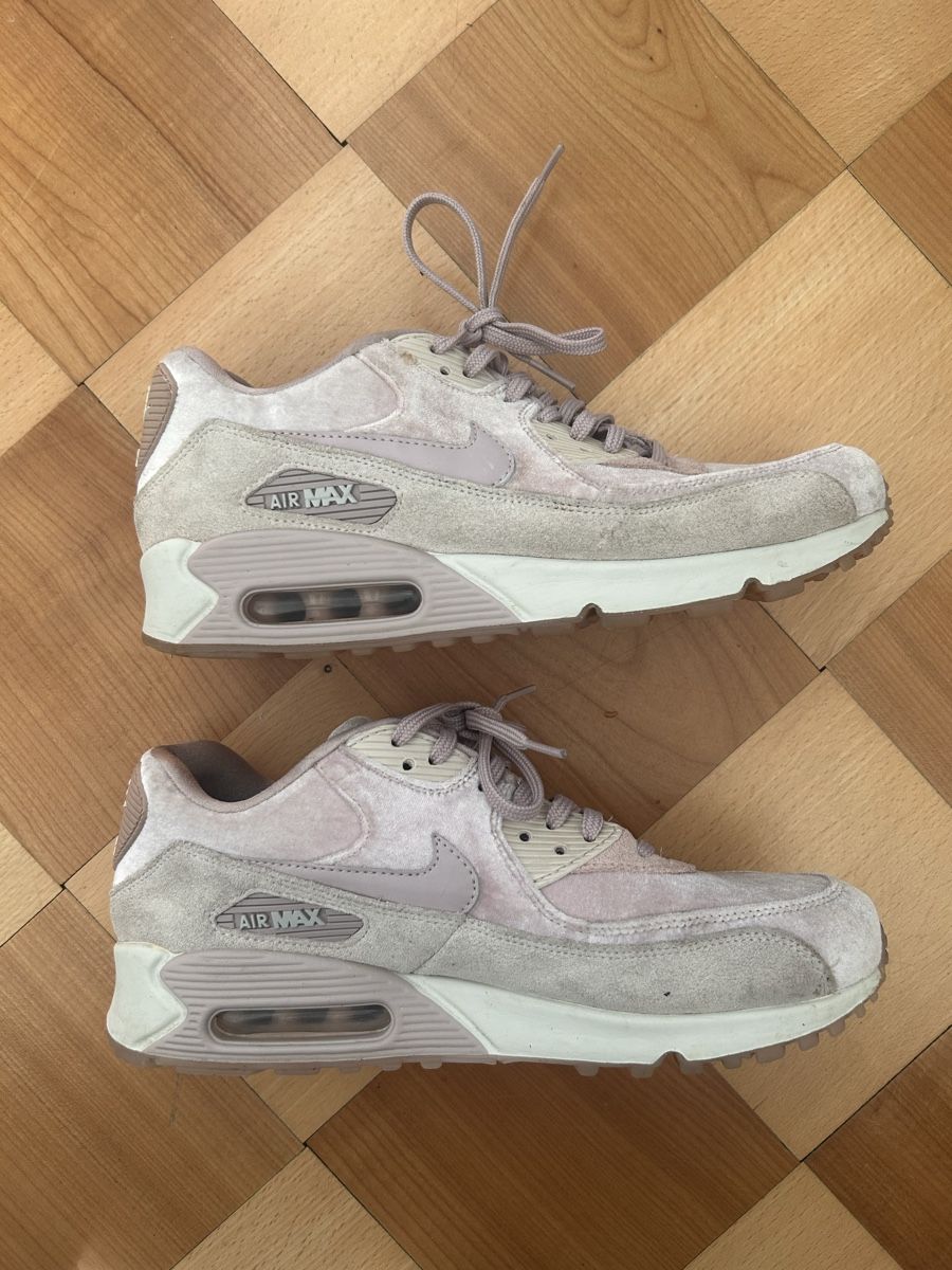 Nike Herrenschuhe: Baskets air max rose taille 42 – Gebraucht aus La Chaux-de-fonds von _Felicita_ 2