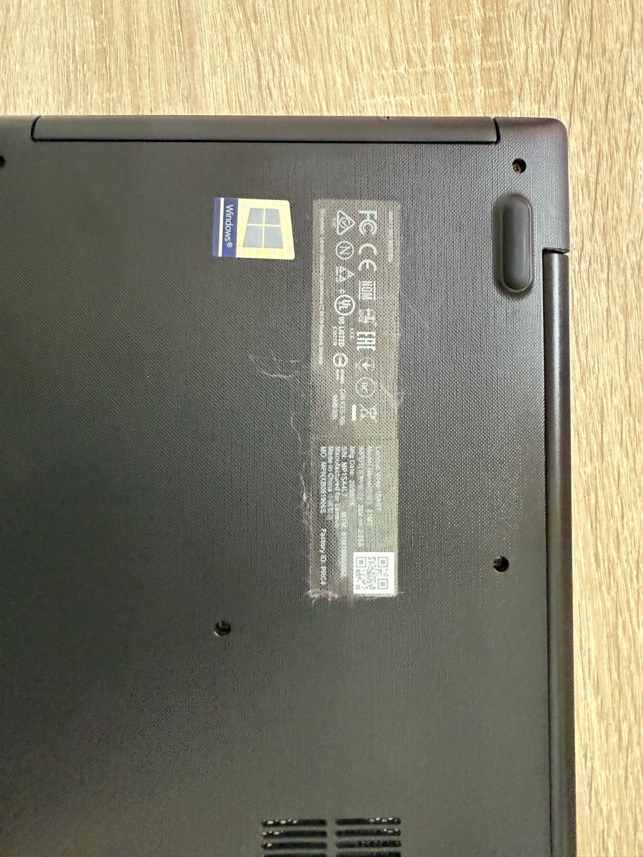 Lenovo Notebook: Lenovo V145-15AST Laptop – Usato da Bern venduto da chr_9qnj 2