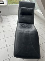 Relaxliege Leder schwarz mit Metallgestell gebraucht