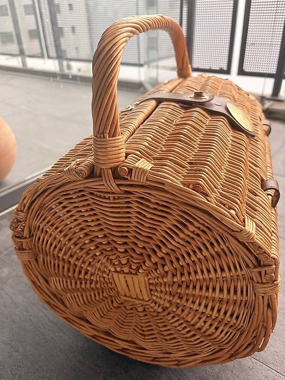 Sonstige Antiquitäten & Kunst: Pic nic basket – Gebraucht aus Cham von mtj_ts97 2