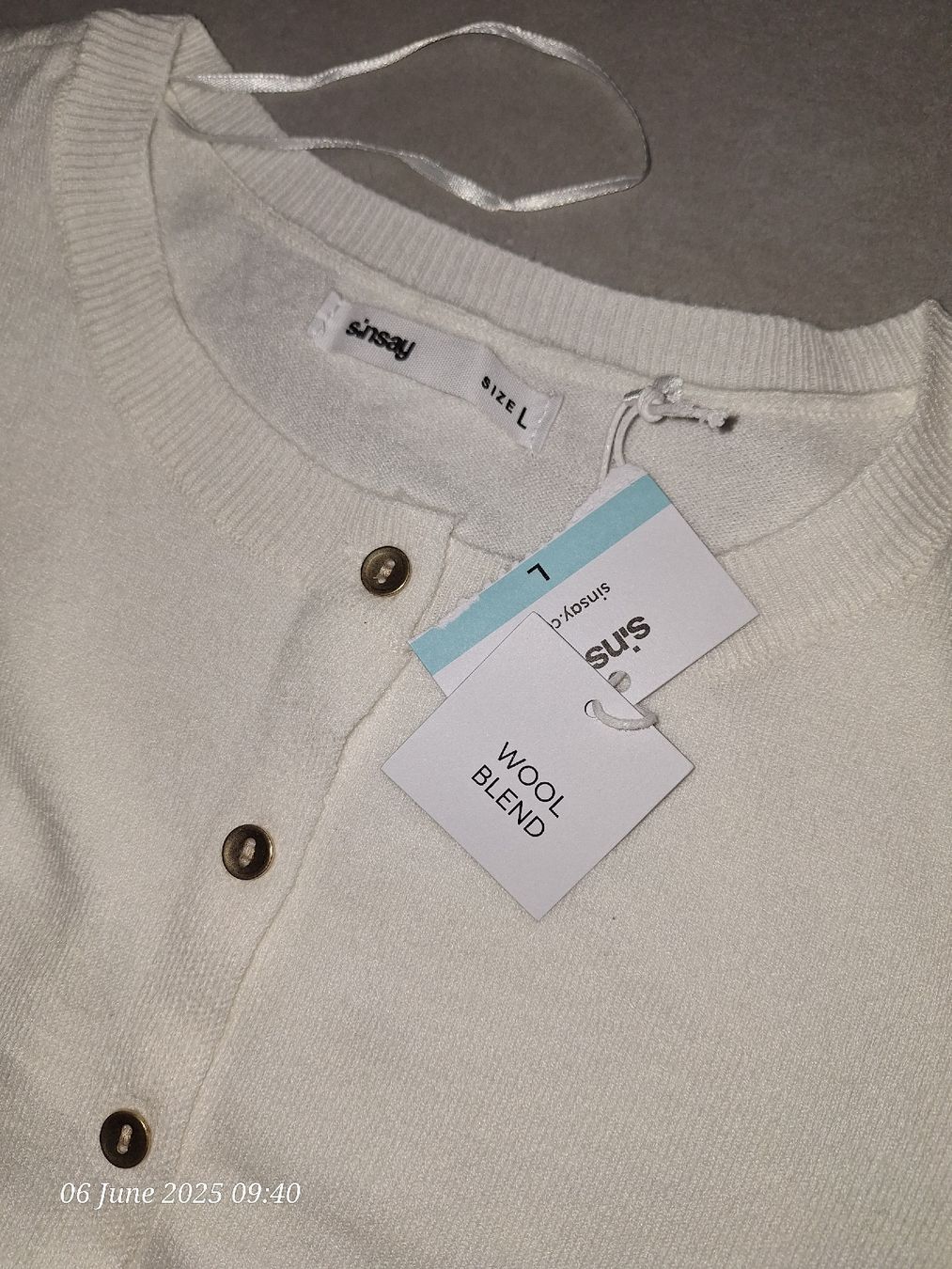 Maglioni & Felpe: Neue Strickjacke – Nuovo e nell'imballaggio originale da Marin-Epagnier venduto da Natasa82 3