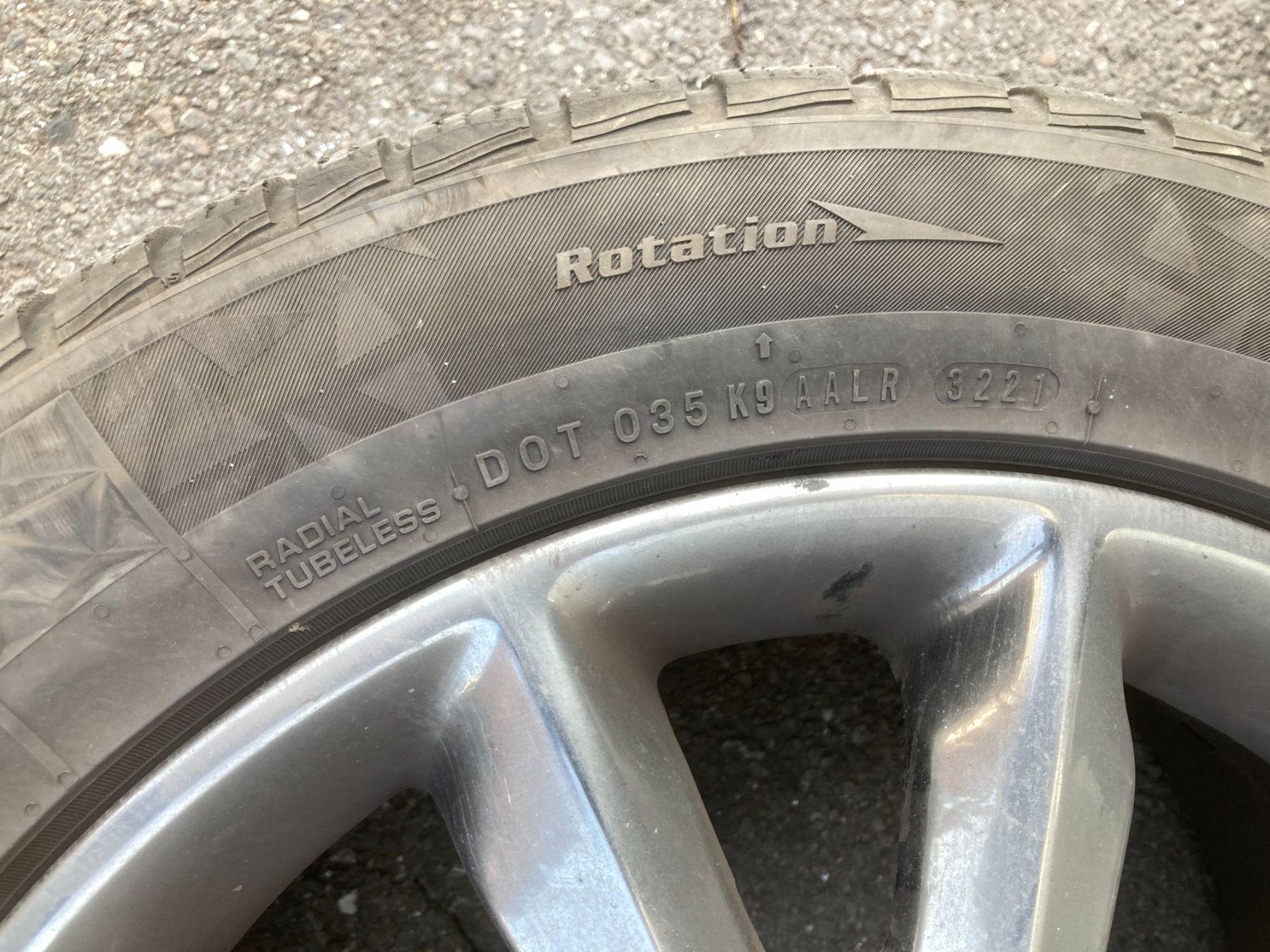 Jeep Pneus & Roues: Jeep Cherokee Winterräder 225/55R18 – D'occasion à Cham par WB2223 5
