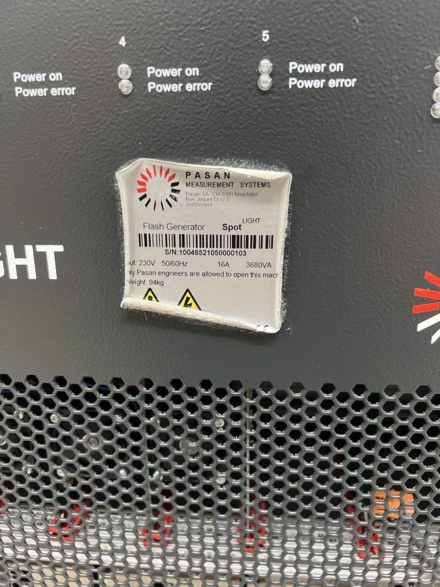 Dispositivi a energia solare: PASAN SpotLIGHT HighCap Solar Cell Flashtes – Usato da Basel venduto da La.Bonne.affaire 9