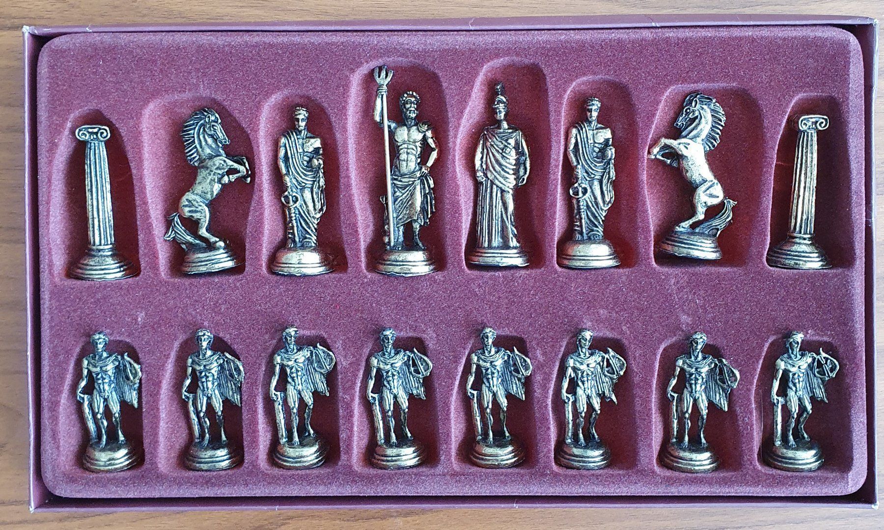 Statuette: Schachfiguren aus Metall "Zeus" – Nuovo (secondo la descrizione) da Fischbach-Göslikon venduto da Rosatt 1