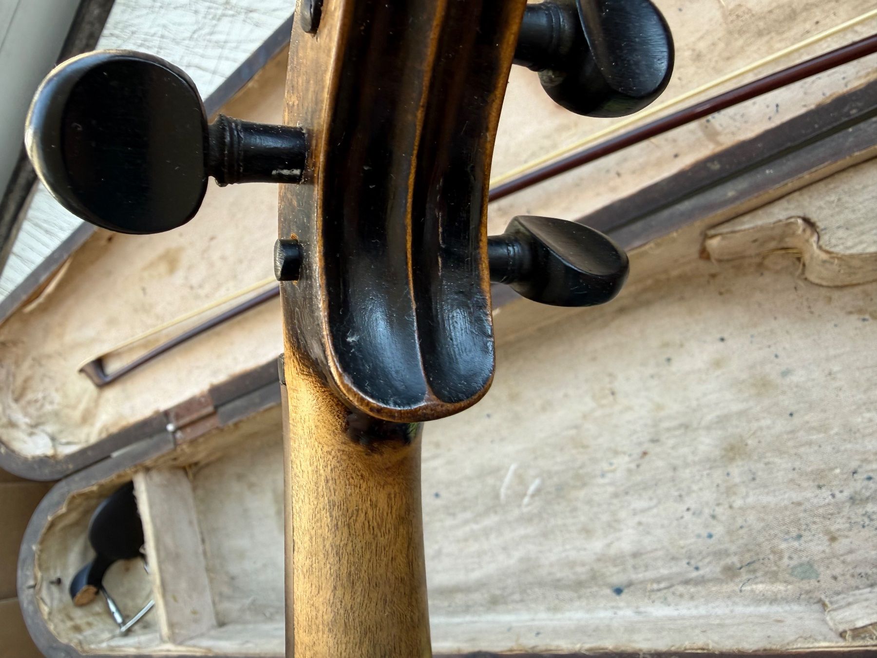 Strumenti musicali: (22) Antike Geige oder Violine mit Bogen Holzbox aus Räumung – Usato da Bern venduto da Jwpm66 6