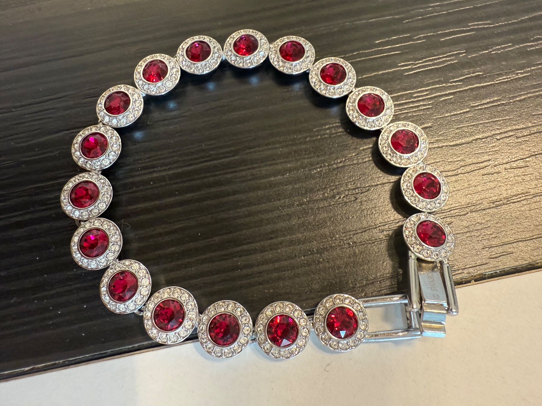 Swarovski Armbänder & -reifen: Magnifique bracelet Swarovski – Neu (gemäss Beschreibung) aus Savigny von mariemari75 4