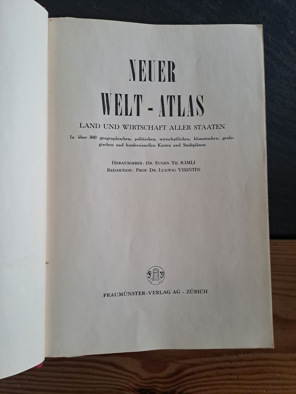 Bücher: Neuer Weltatlas antik – Gebraucht aus Bern von Kamaleon 2
