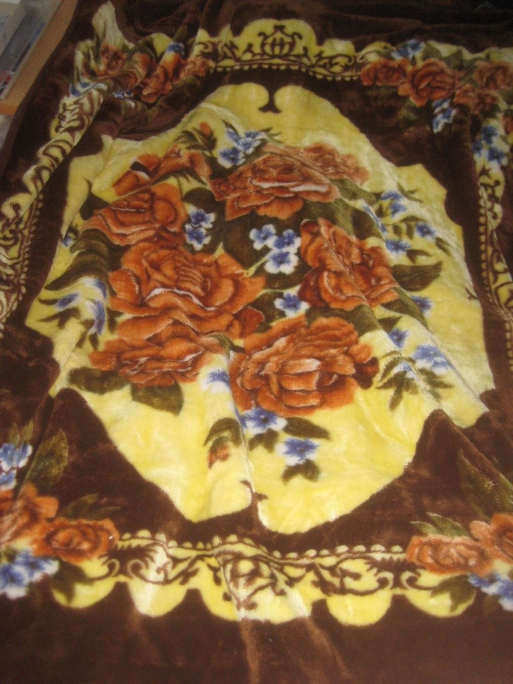 Decken: DECKE   MIT BLUMEN – Gebraucht aus Uster von flocke1