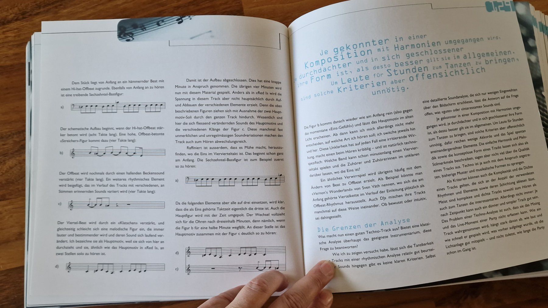 Libri: Techno Buch von Philipp Anz und Patrick Walder,Top! – Nuovo (secondo la descrizione) da Romanshorn venduto da Niceflyer 8