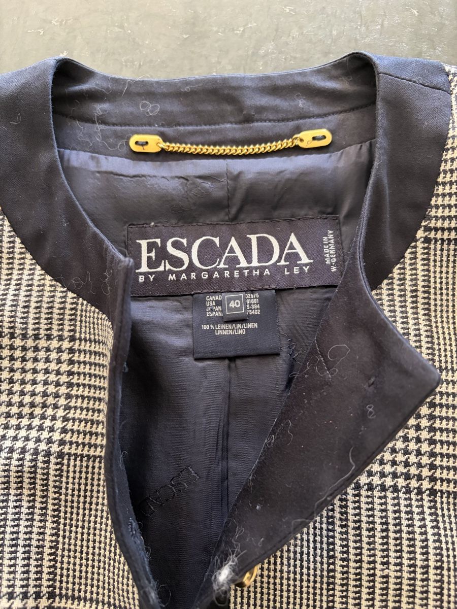 Costumi: Escada Deux pieces GR 40 – Usato da Zollikon venduto da Amo01