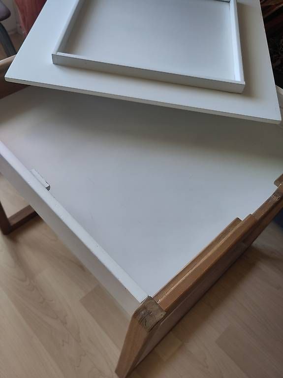 Tische: Bureau / table bricolage enfant – Gebraucht aus Neuchâtel von sbgt 1