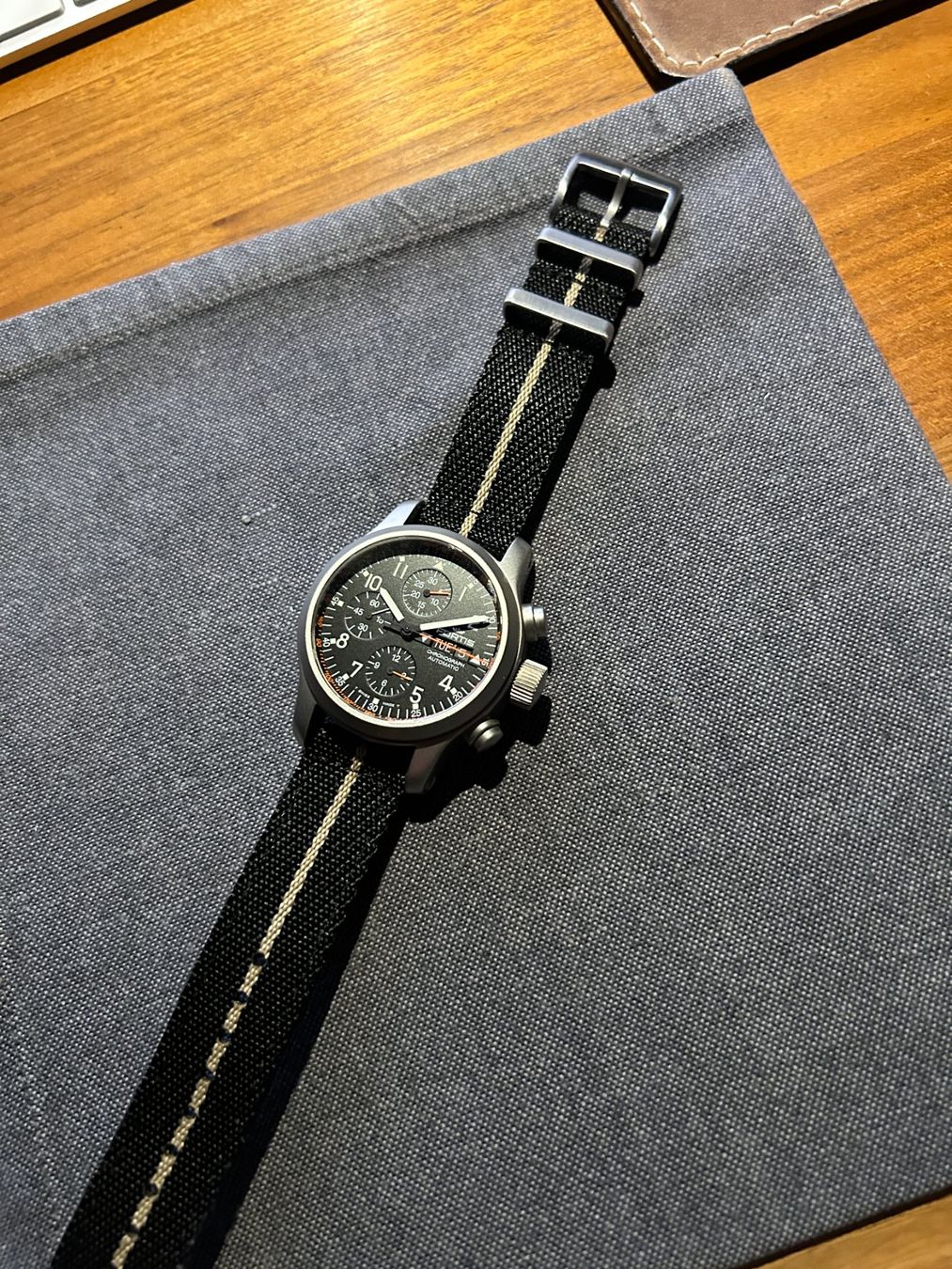 Fortis Orologi: Fortis B-42 Pilot Professional – Usato da Basel venduto da arm_gf7p 1