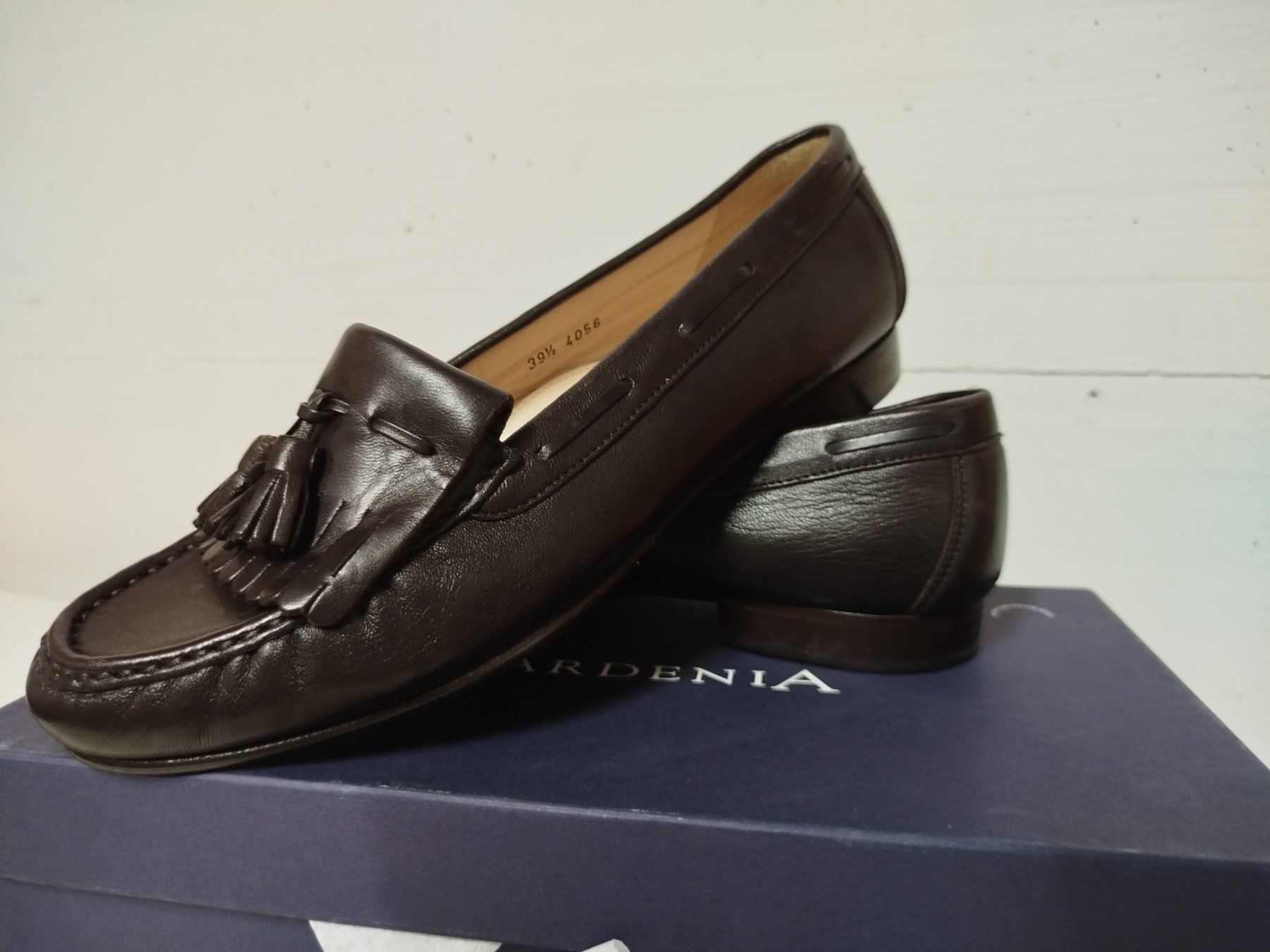 Scarpe da donna: Scarpe marrone scuro nuove – Usato da Ligornetto venduto da Tasani007