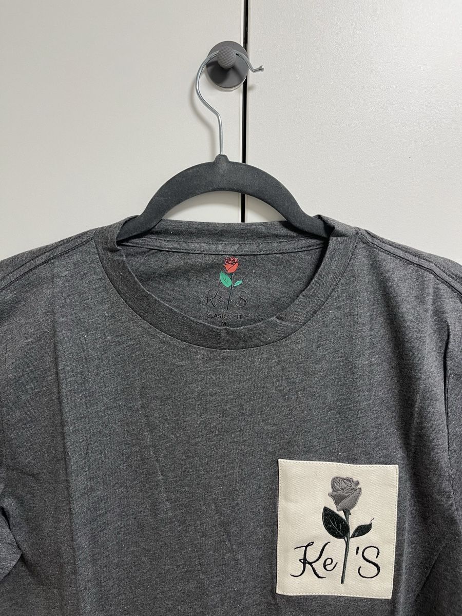 T-shirt: Stylisches graues T-Shirt Grösse M – Usato da Winterthur venduto da GutKeS 2