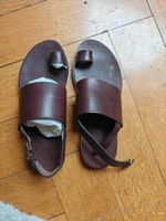 APC Leather strap mahogany sandals 41 NEW toe ring