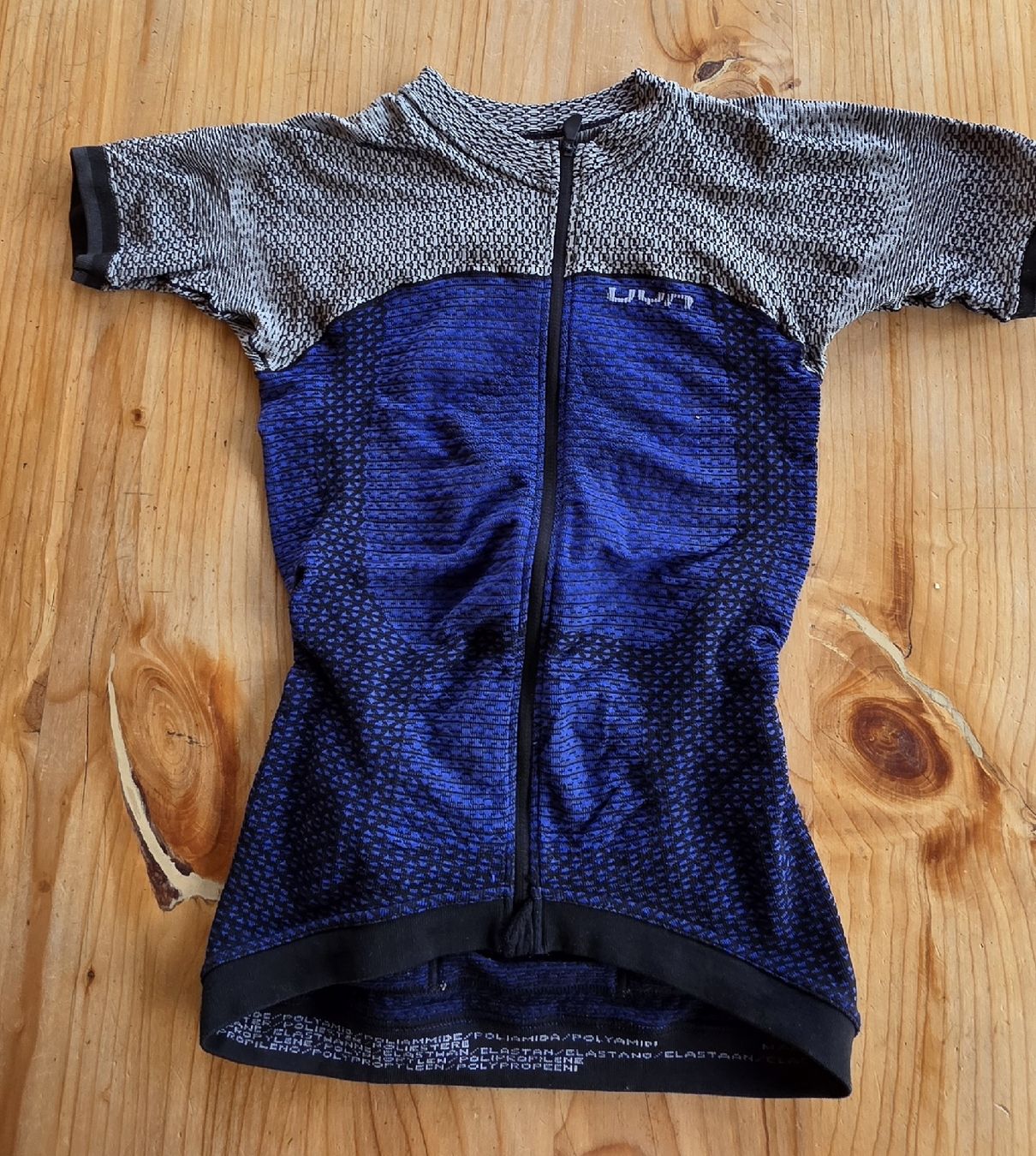 UYN Leibchen & Hosen: Biketrikot UYN Herren, Grösse L – Gebraucht aus Balgach von swiss-steppenwolf