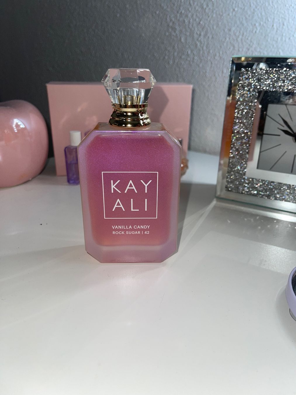 Kayali Parfums & Eau de Toilette: Kayali candy rock sugar – Neuf avec emballage d'origine à Kaiserstuhl AG par bai_ytp6 1