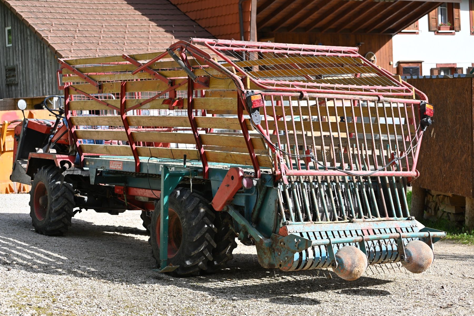 Lüönd Tutte le macchine: Lüönd Ladegetät – Difettoso da Herbetswil venduto da Alpinaoekonom