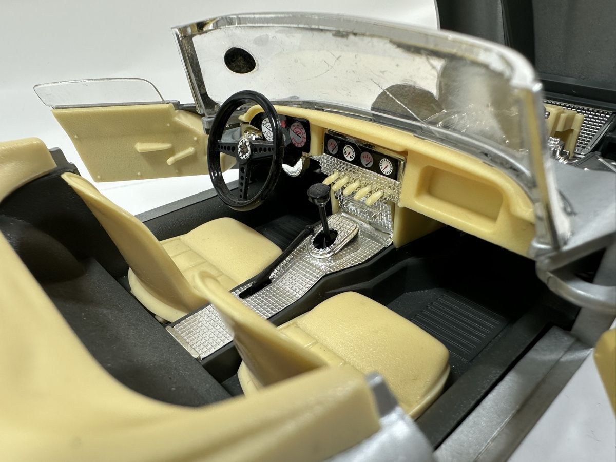 Bburago Modellini d'auto: 1961 Jagaur E Type Cabriolet 1:18, silbrig, BBURAGO – Usato da Zofingen venduto da rf9_x2xt 6