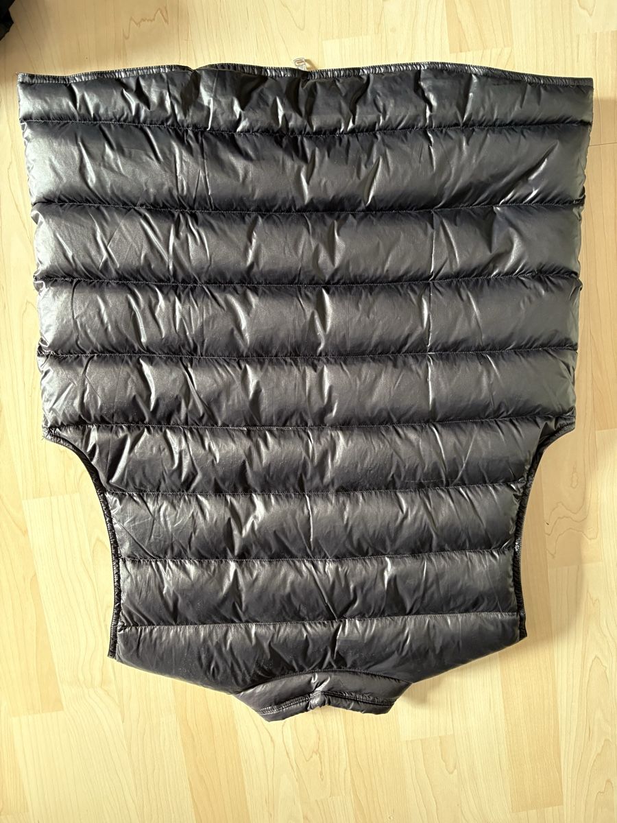 Moncler Gilet & Giacche: Moncler Weste – Usato da Bülach venduto da Devin_H 1