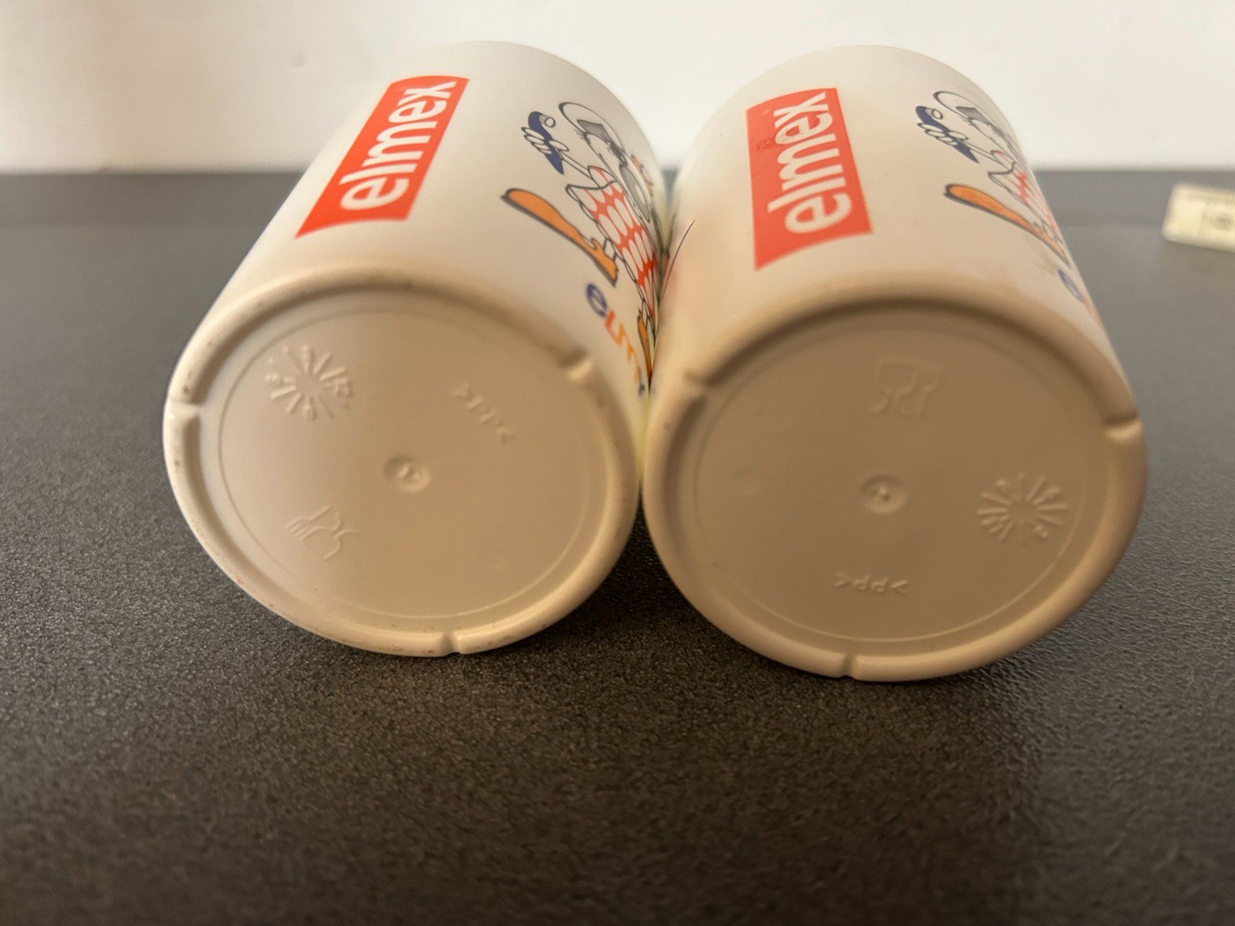 Elmex Cura dei denti: 2x Elmex Kinder-Zahnputzbecher (gobelets) – Usato da Küsnacht ZH venduto da filo_fila8700 3