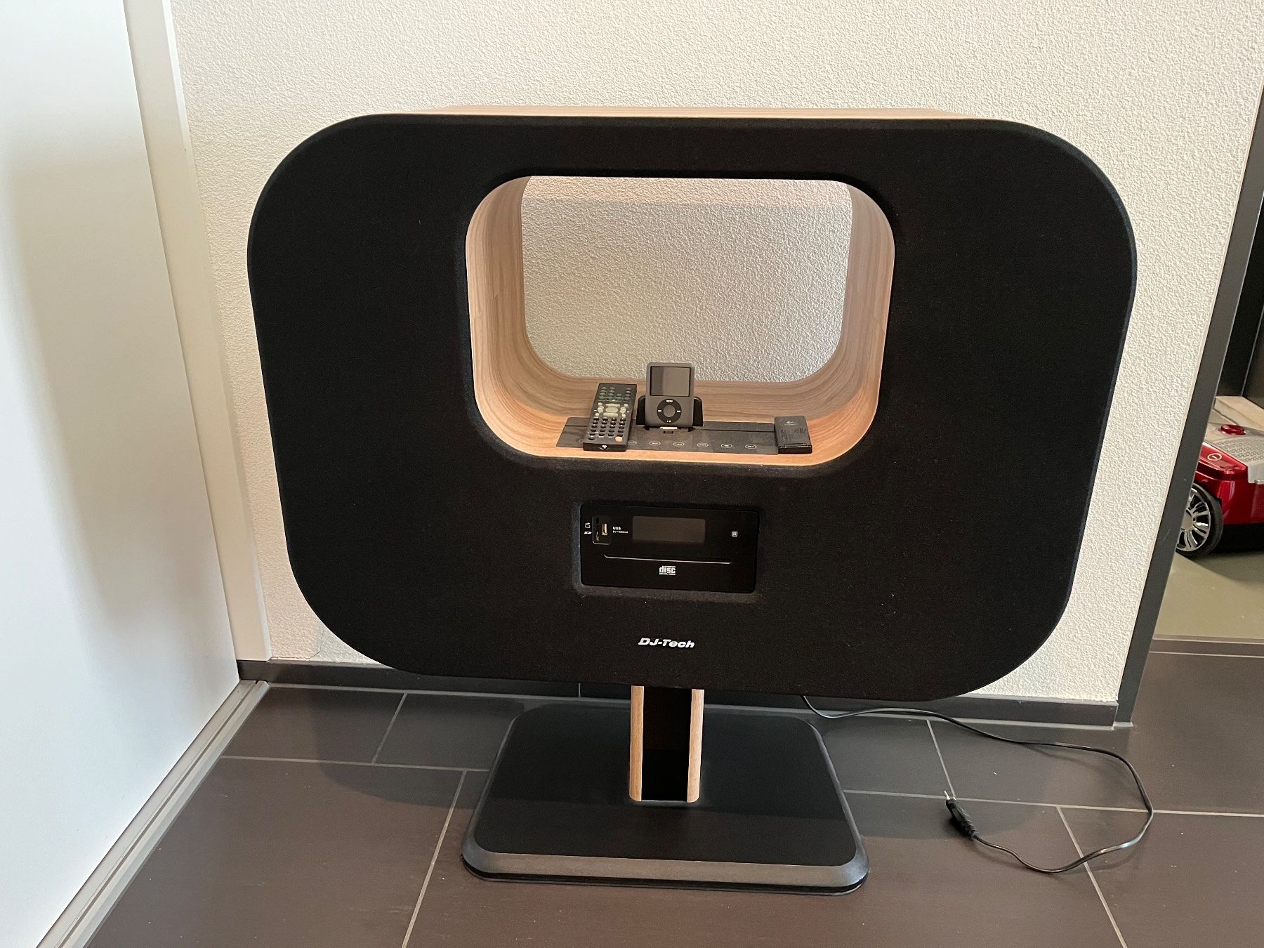 Lettore multimediale & Streamer: DJ-Tech iWood 8 XLD Multimedia Center – Usato da Aetingen venduto da Schnotti