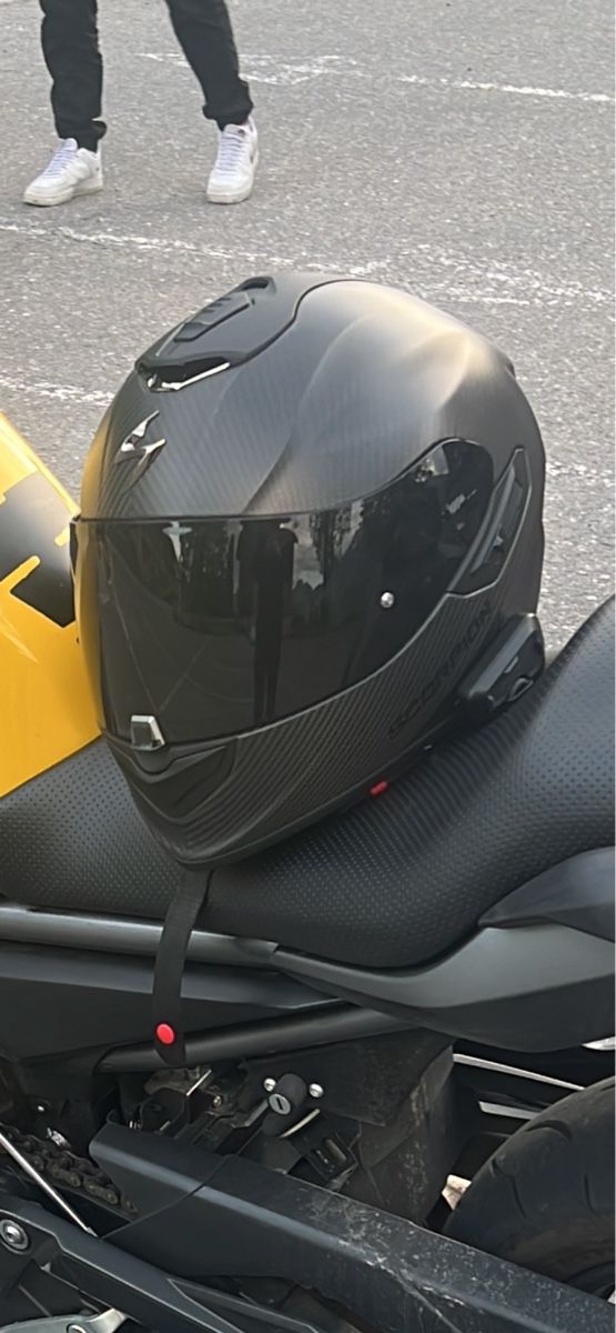 Helme & Visiere: Motorrad Helm Scorpion EXO Carbon – Gebraucht aus Mollis von rad_2jtb