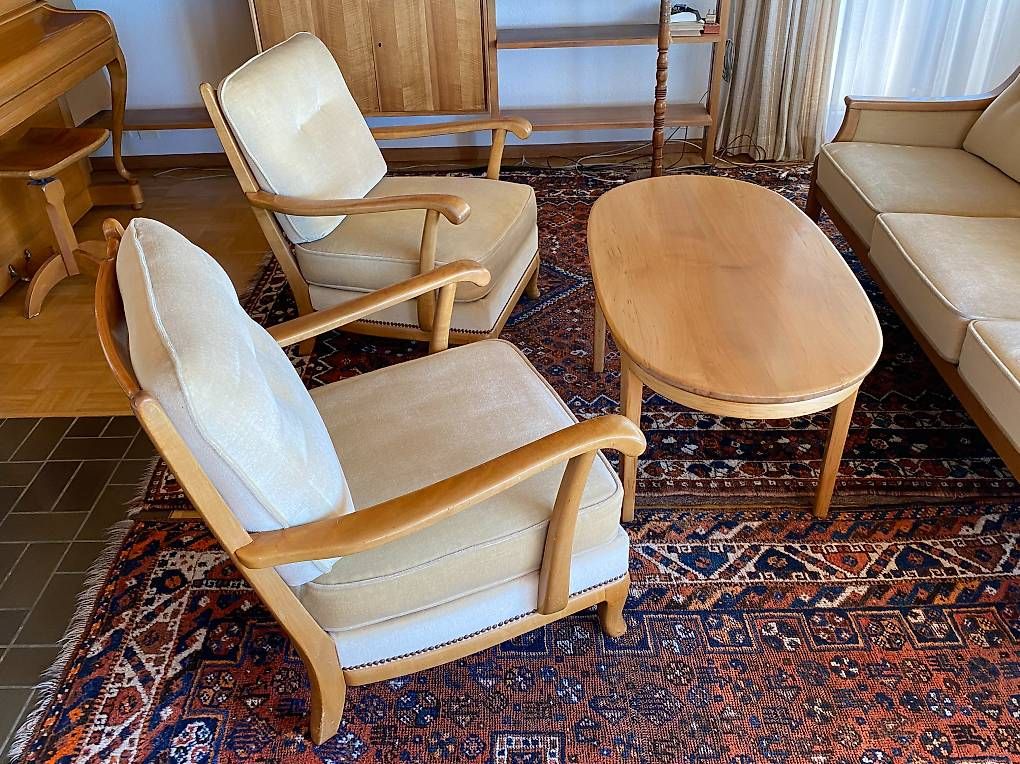 Divani: Elegante Sitzgruppe  – Usato da Konolfingen venduto da Simon.Roth 1