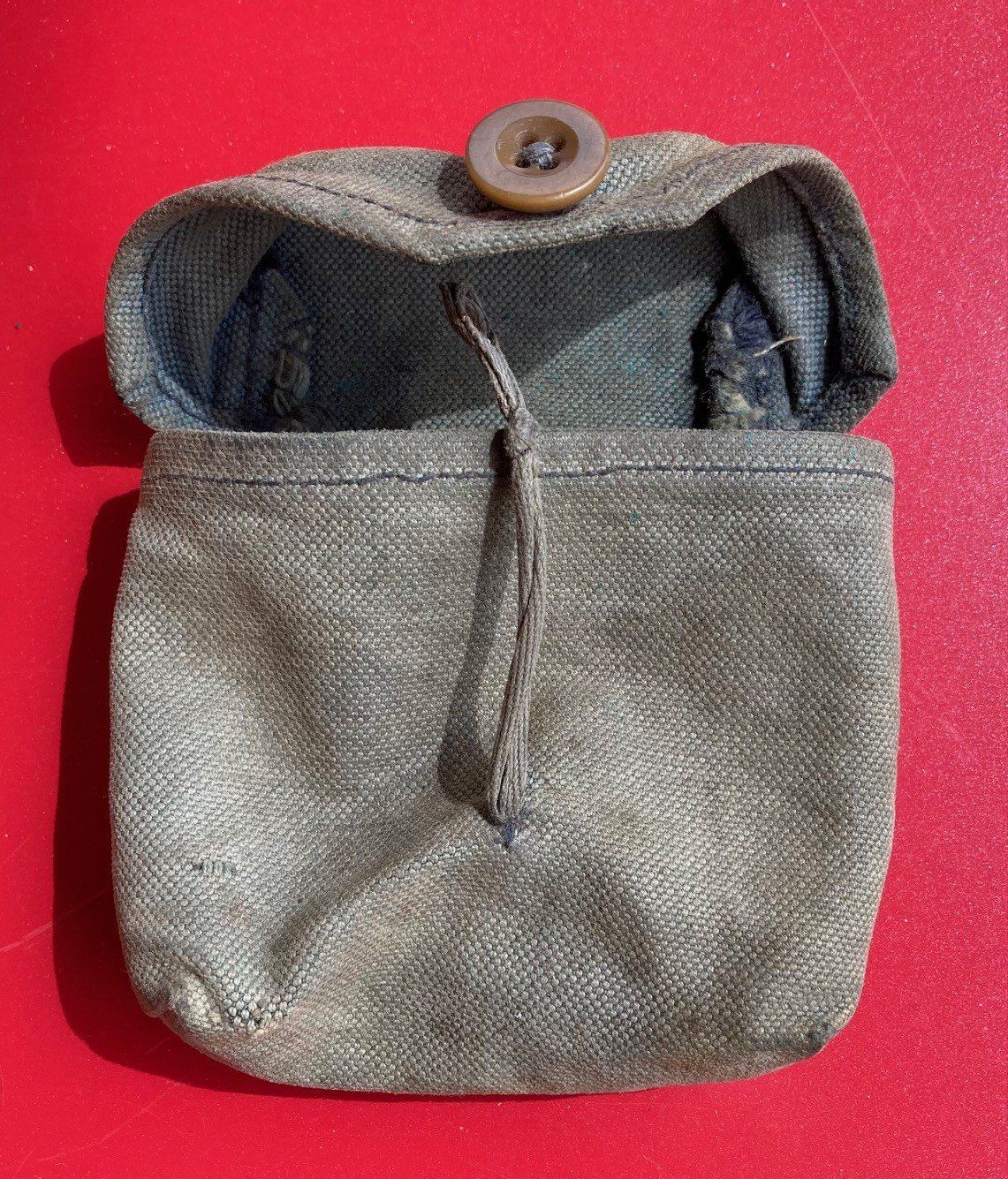 Prodotti di pulizia: Gewehr-Putzzeug CH Armee – Usato da Orselina venduto da Vrenegonde 1